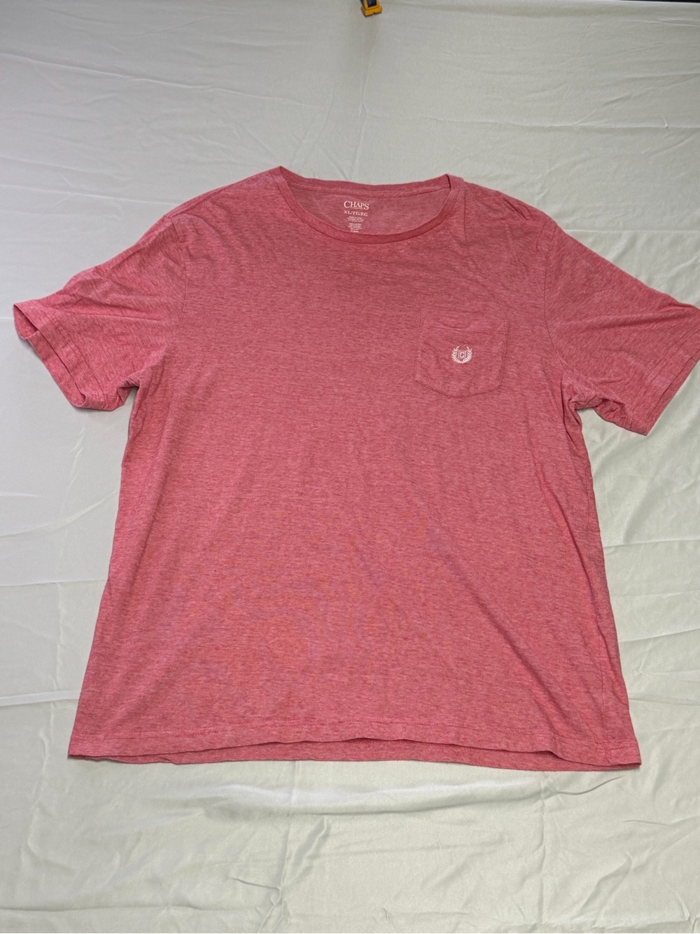Chaps Men's Heather Pinkish Red Pocket Crewneck T-Shirt